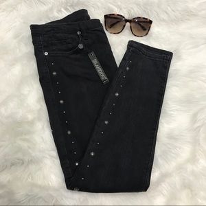 ➖ B L A N K N Y C ➖ Skinny Jeans studded sides
